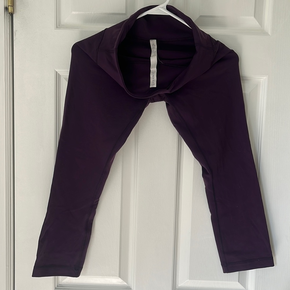 Lululemon Wunder Under (Capri-length) Leggings